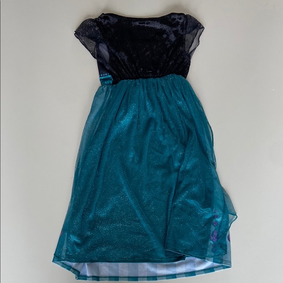 Disney Frozen II Elsa Costume Nightgown - Picture 5 of 5